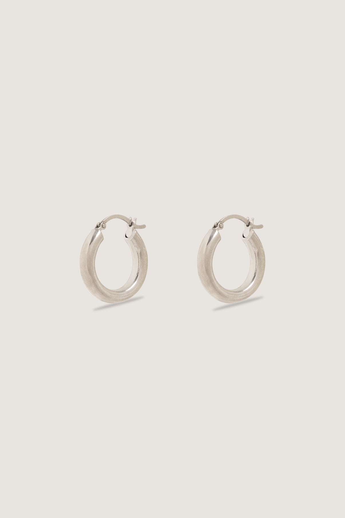 AUDREY EARRINGS vue 3